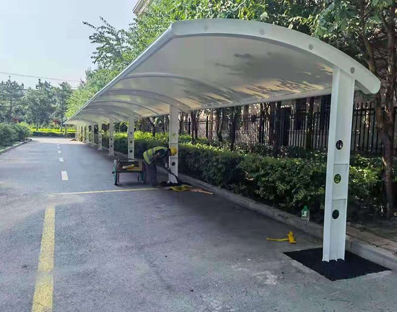 呼和(hé)浩特膜結構車(chē)棚