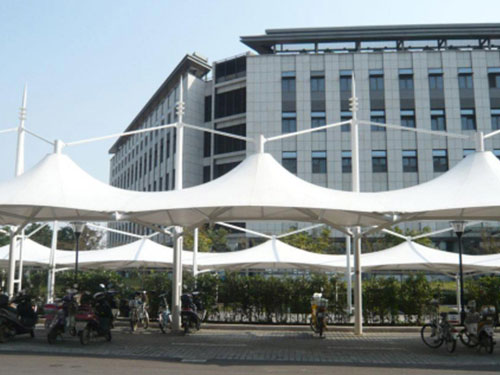 自(zì)行(xíng)車(chē)棚膜結構