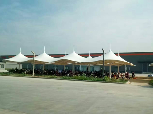 呼和(hé)浩特自(zì)行(xíng)車(chē)膜結構車(chē)棚